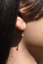Load image into Gallery viewer, Vienna Earrings
